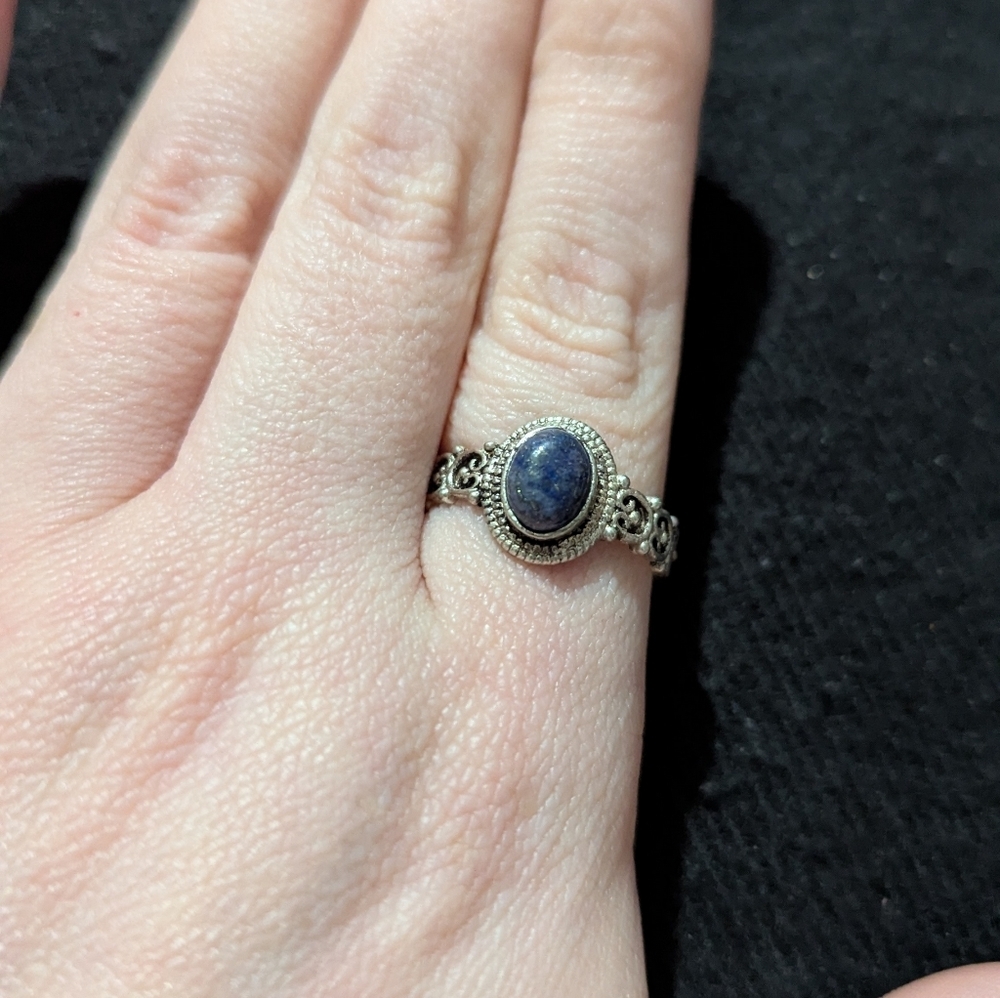 Silver Plated Blue Lapis Lazuli Gemstone Dainty Delicate Statement Ring - Size 9